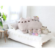 gund super jumbo pusheen